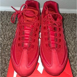 Nike Air Max 95/Red/Size 12